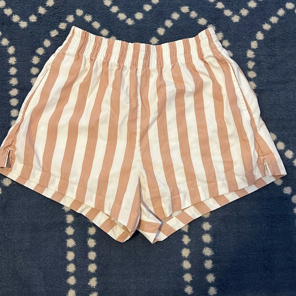Abercrombie, cotton shorts super cute great condition
